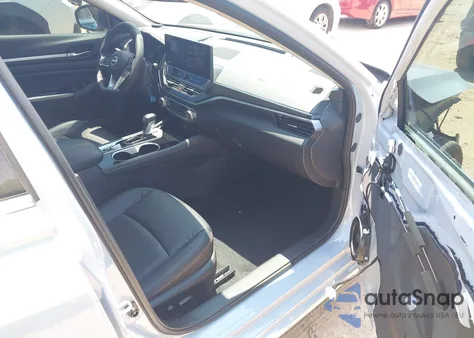 2025 Nissan Altima Sr Fwd z USA, uszkodzony, nr VIN 1N4BL4CV5SN348922